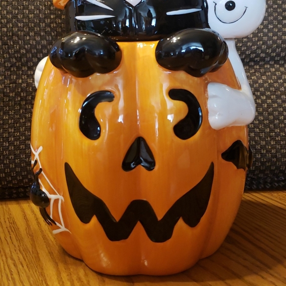 David's Cookies Jar - Picture 4 of 5